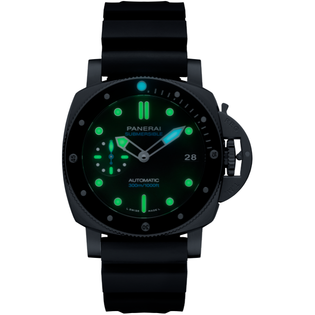 PANERAI Submersible PAM02683 Night view