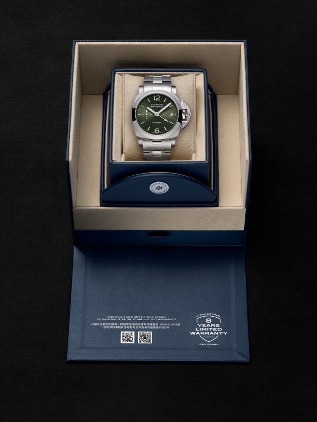 PANERAI Luminor GMT PAM01640 Detail 