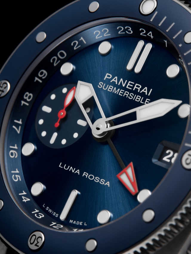 PANERAI Submersible潜行系列GMT Luna Rossa Titanio腕表 PAM01507 Detail 