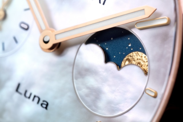 PANERAI Luminor Due Luna PAM01181 Detail 