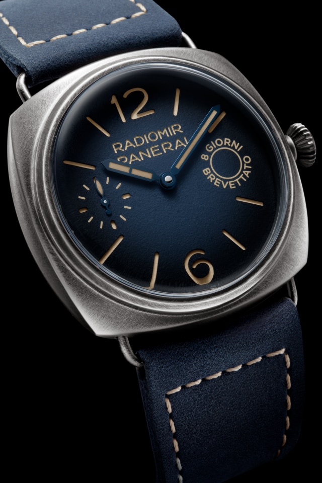 PANERAI Radiomir 8 Giorni PAM01348 Detail 