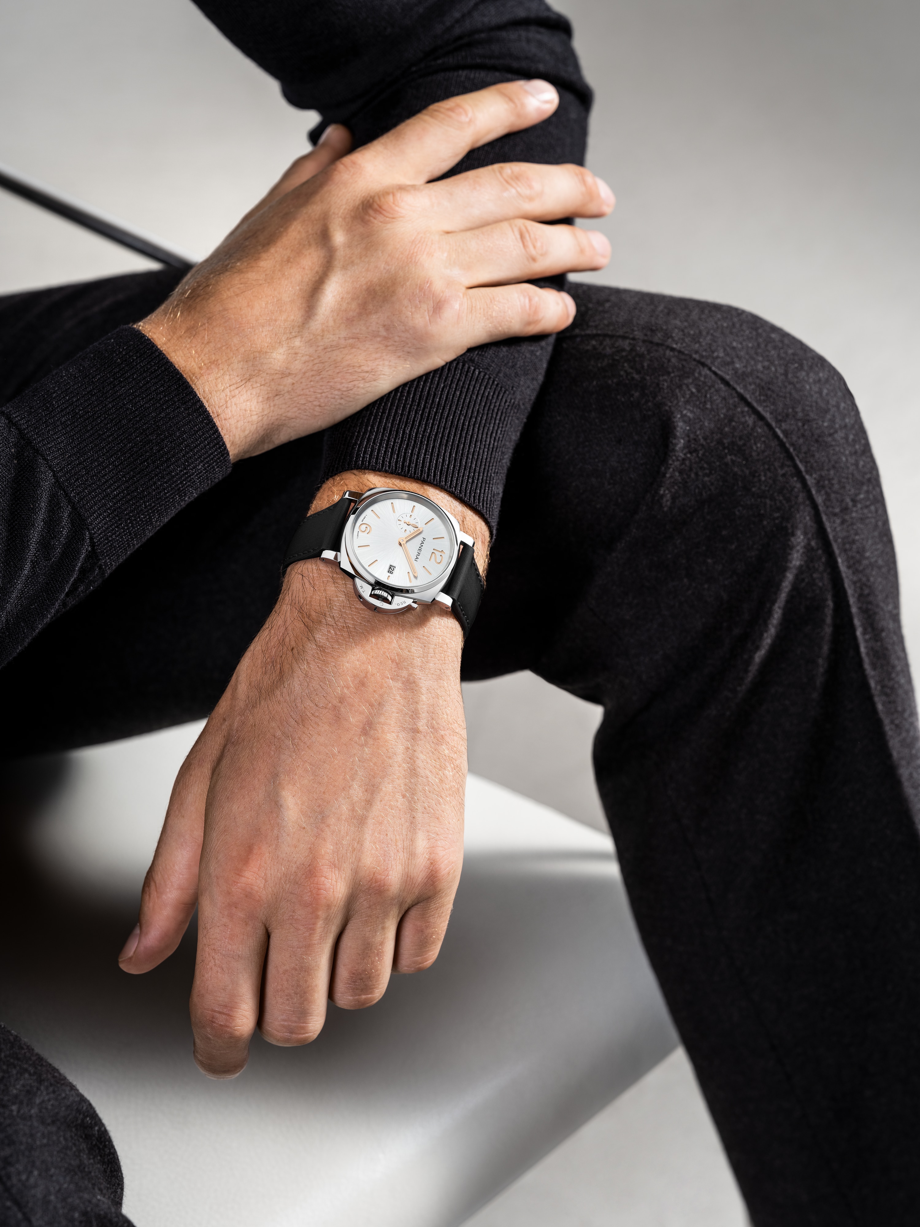 PANERAI Luminor Due庐米诺杜尔Prada Re-Nylon腕表 PAM01428 Detail 4