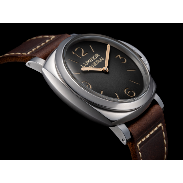 PANERAI Luminor Tre Giorni PAM01628 Detail 2