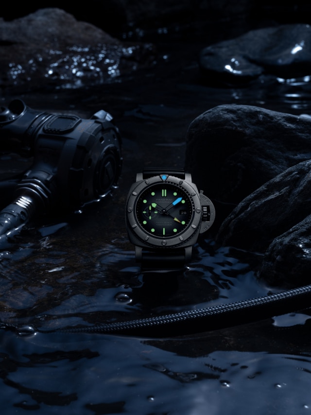 PANERAI Submersible Navy Seals Afniotech™ Experience PAM01089 Detail 