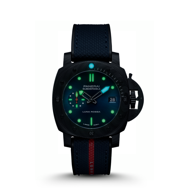 PANERAI Submersible潜行系列Luna Rossa Carbotech™腕表 PAM01563