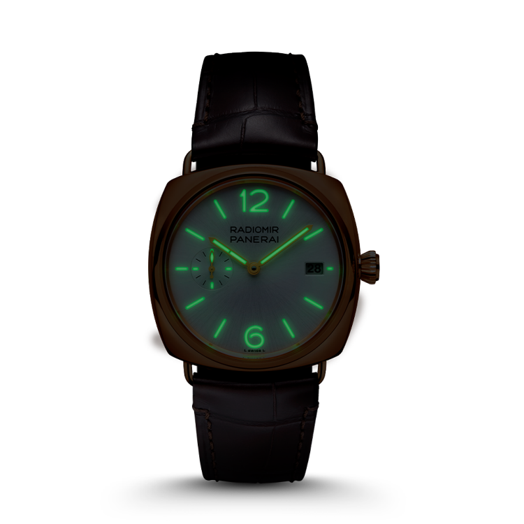PANERAI Radiomir镭得米尔Quaranta Goldtech™腕表 PAM01026