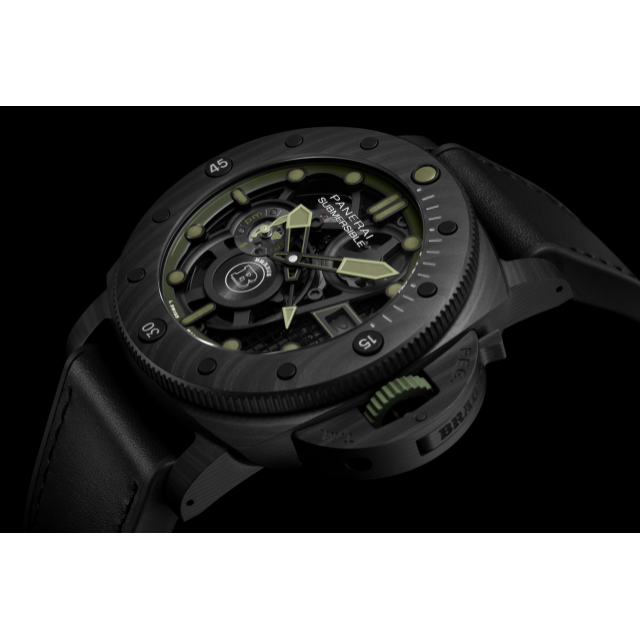 PANERAI Submersible潜行系列S Brabus Carbotech™腕表 PAM01283 Detail 3