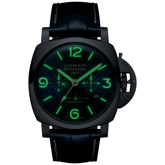 PANERAI Luminor Equation of Time GMT Titanio PAM00670 Night view