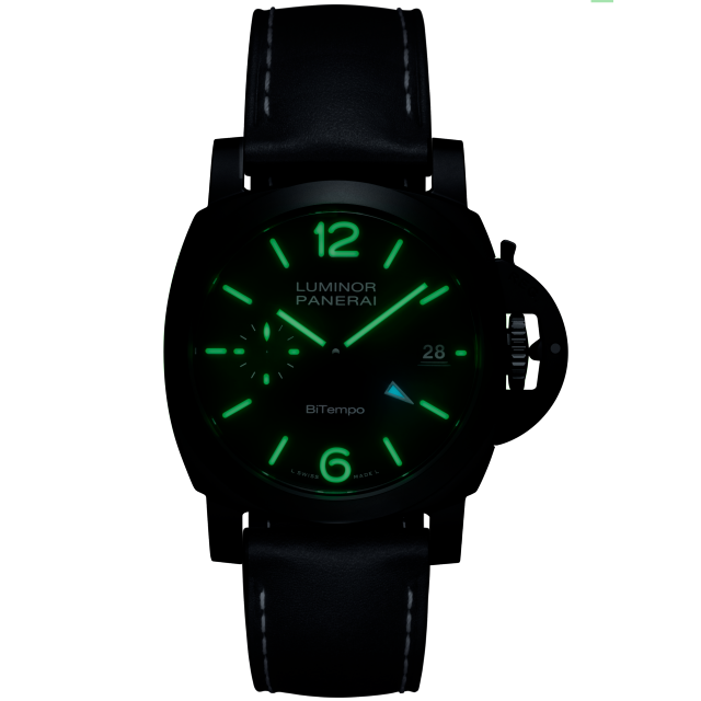PANERAI Luminor GMT Ceramica PAM01460 Night view