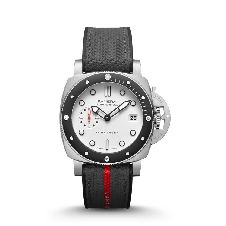 PANERAI Submersible潜行系列Luna Rossa腕表 PAM01579
