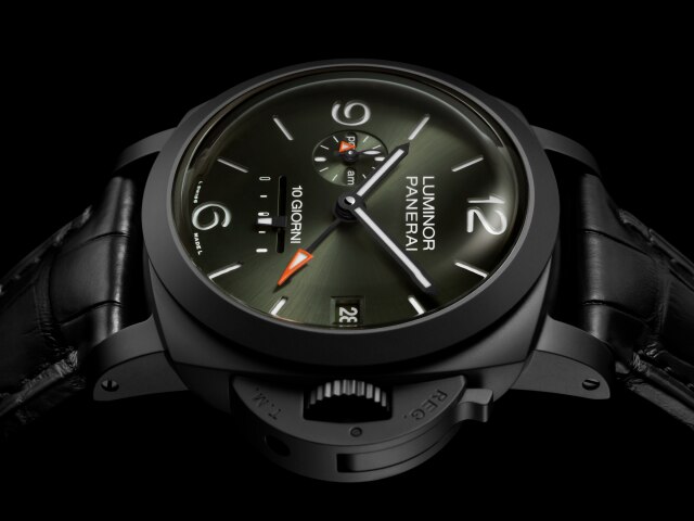 PANERAI Luminor Dieci Giorni GMT Ceramica PAM01483 Detail 