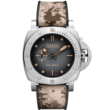 PNPAM01518 - Submersible Navy SEALs