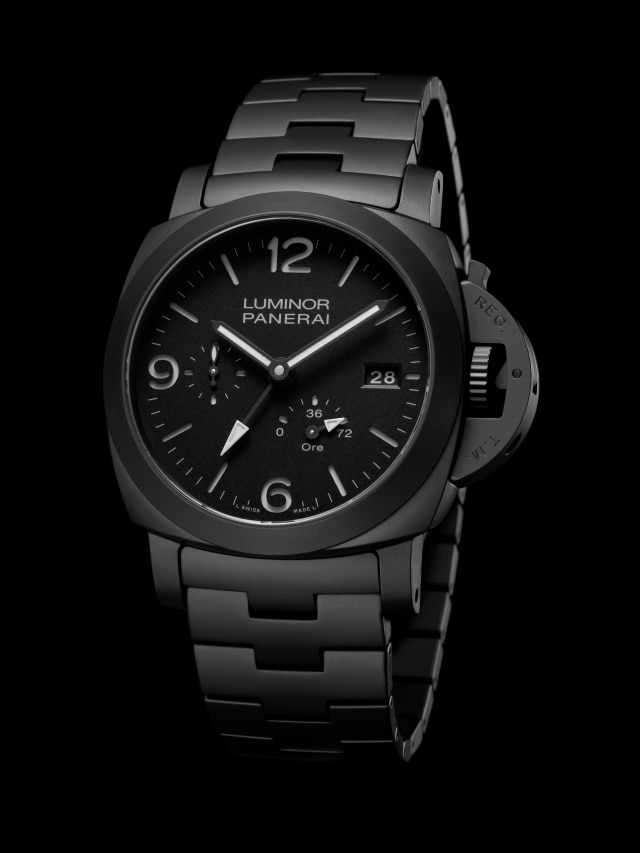 PANERAI Luminor庐米诺GMT动力储存Ceramica腕表 PAM01674 Detail 