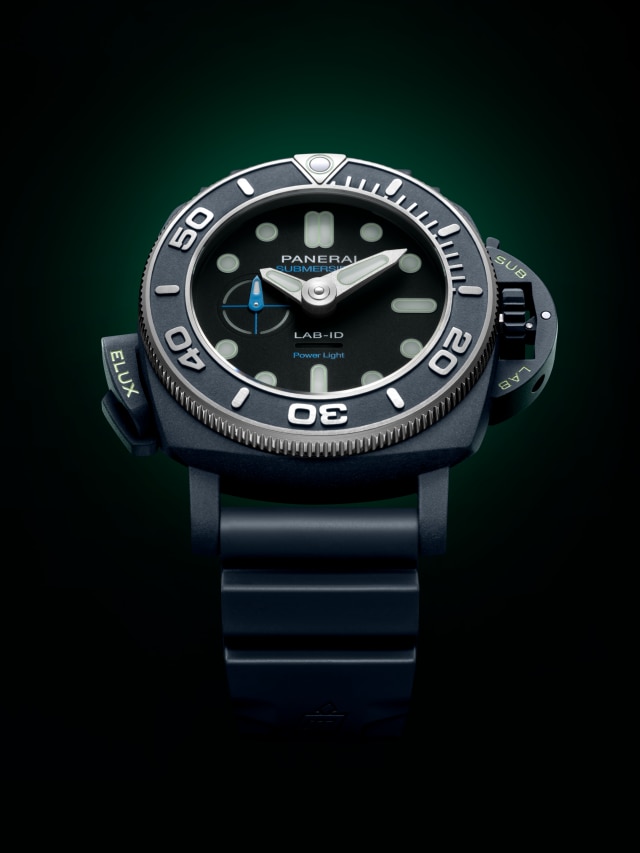 PANERAI Submersible Elux Lab-ID PAM01800 Front 5